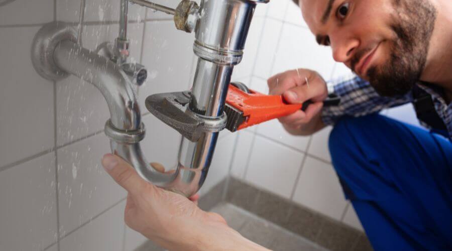 Expert burst pipe repair services in Dumont, CO